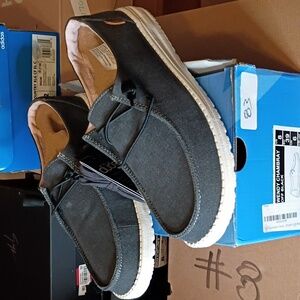 Hey Dudes Wendy Chambray